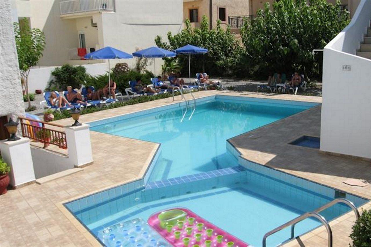 Blue Sea Hotel Apartments Rethymno  Exterior photo