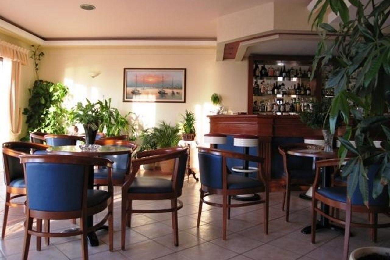 Blue Sea Hotel Apartments Rethymno  Exterior photo