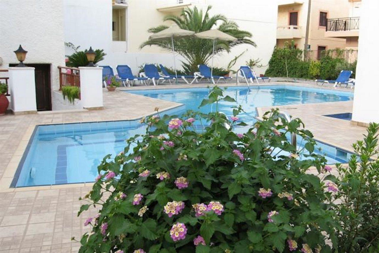 Blue Sea Hotel Apartments Rethymno  Exterior photo